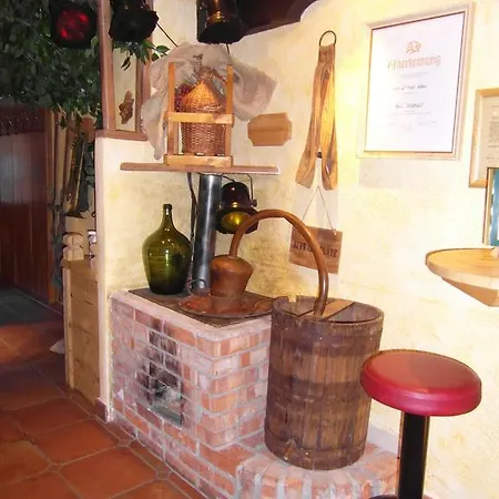 Schnapsbrennhotel Stockinggut Hotel 3*