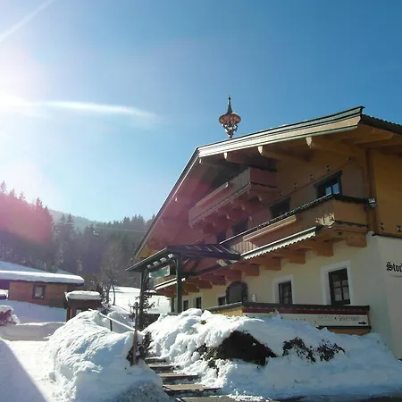 Hotel Schnapsbrennhotel Stockinggut 3*