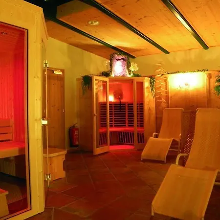 Schnapsbrennhotel Stockinggut Hotel Leogang
